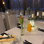 Osrodek Szkoleniowo Wypoczynkowy Hotel Roznow