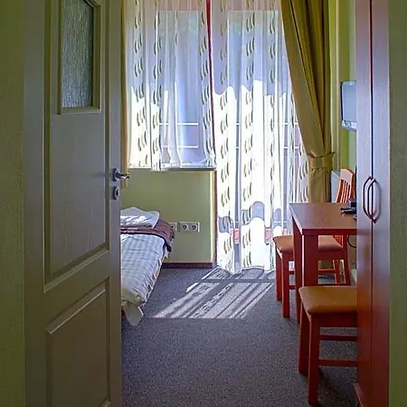 Osrodek Szkoleniowo Wypoczynkowy Roznow